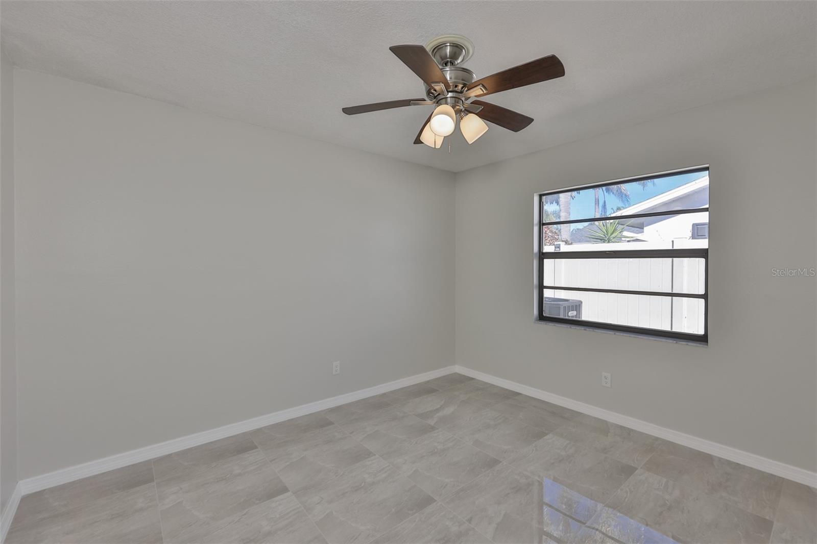 6523 KING PALM WAY — photo 40