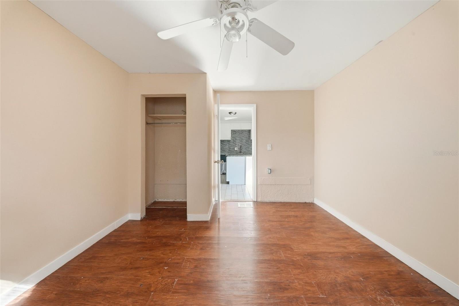 514 E MORGAN ST — photo 17