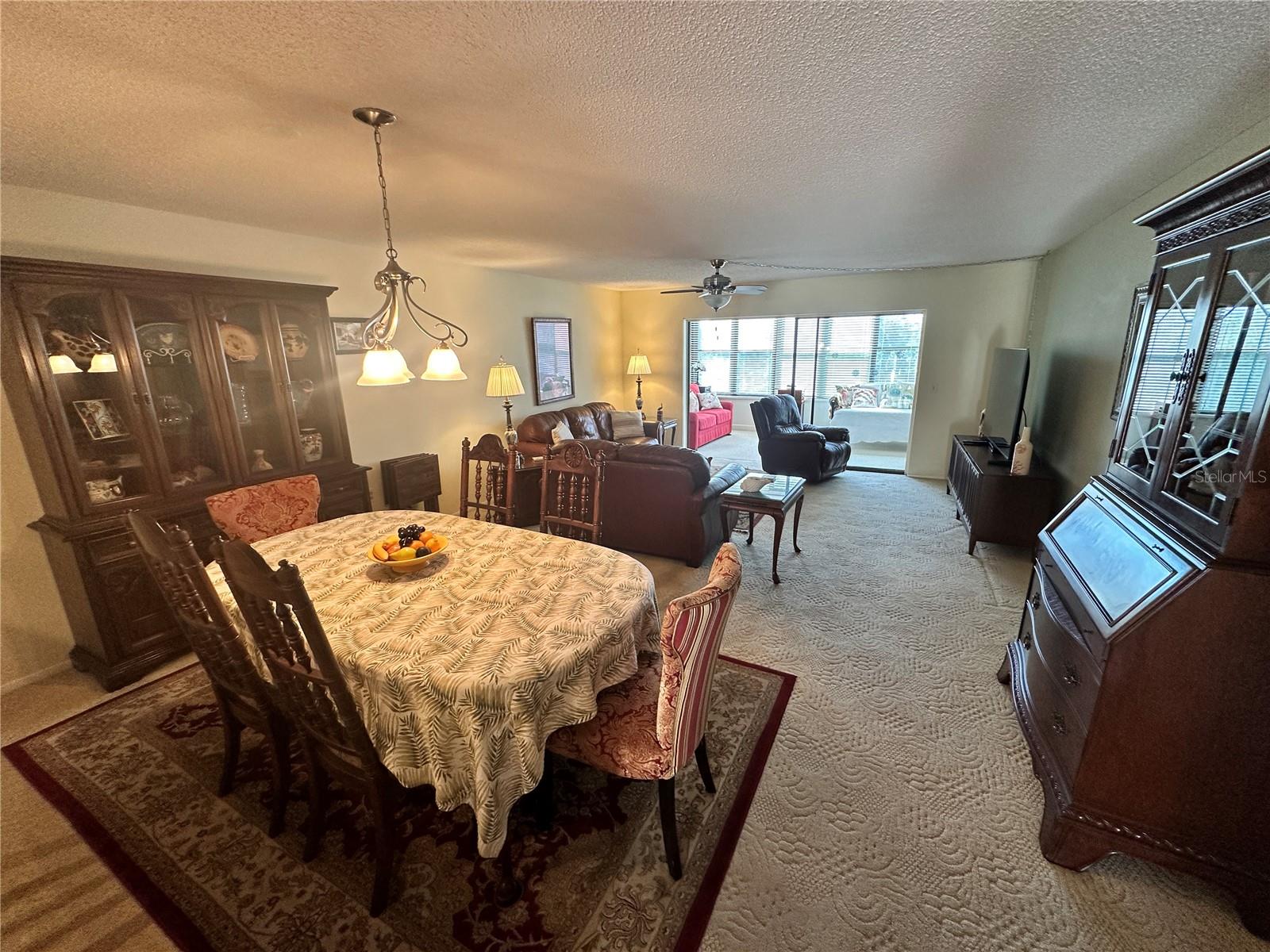 577 LAKESIDE DR — photo 7