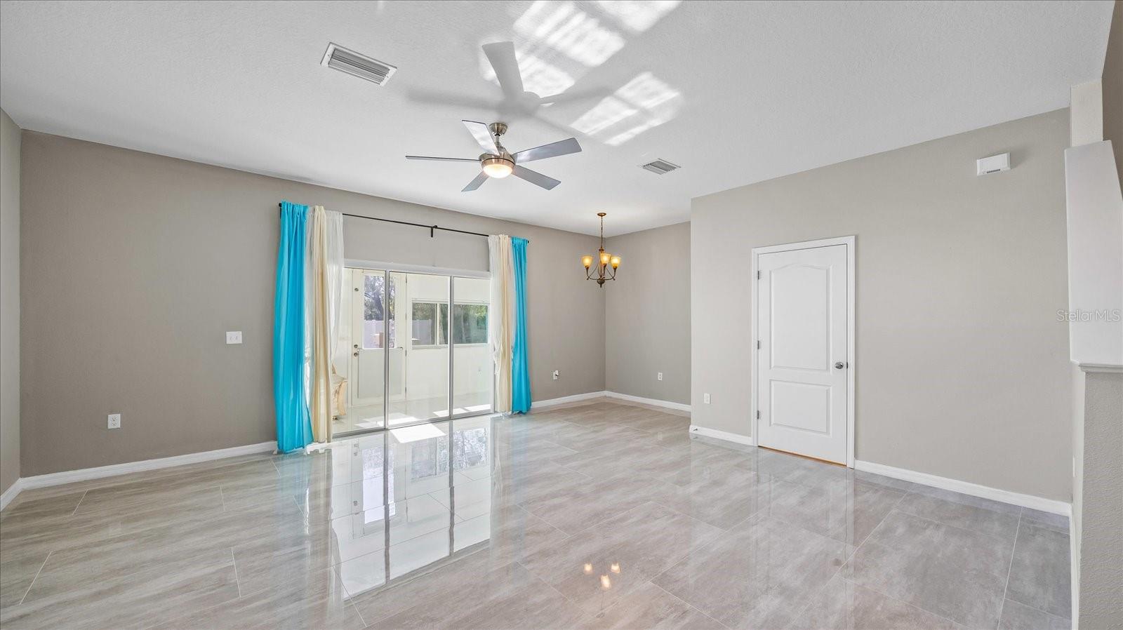 12843 BUFFALO RUN DR — photo 4