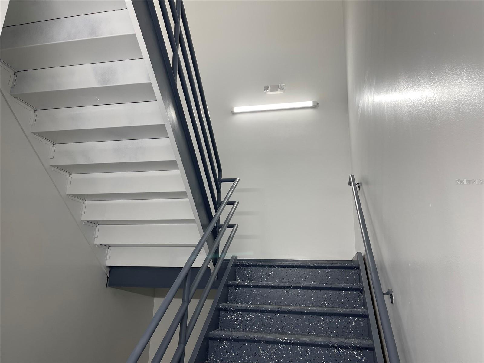 9555 SEMINOLE BLVD #001 — photo 18