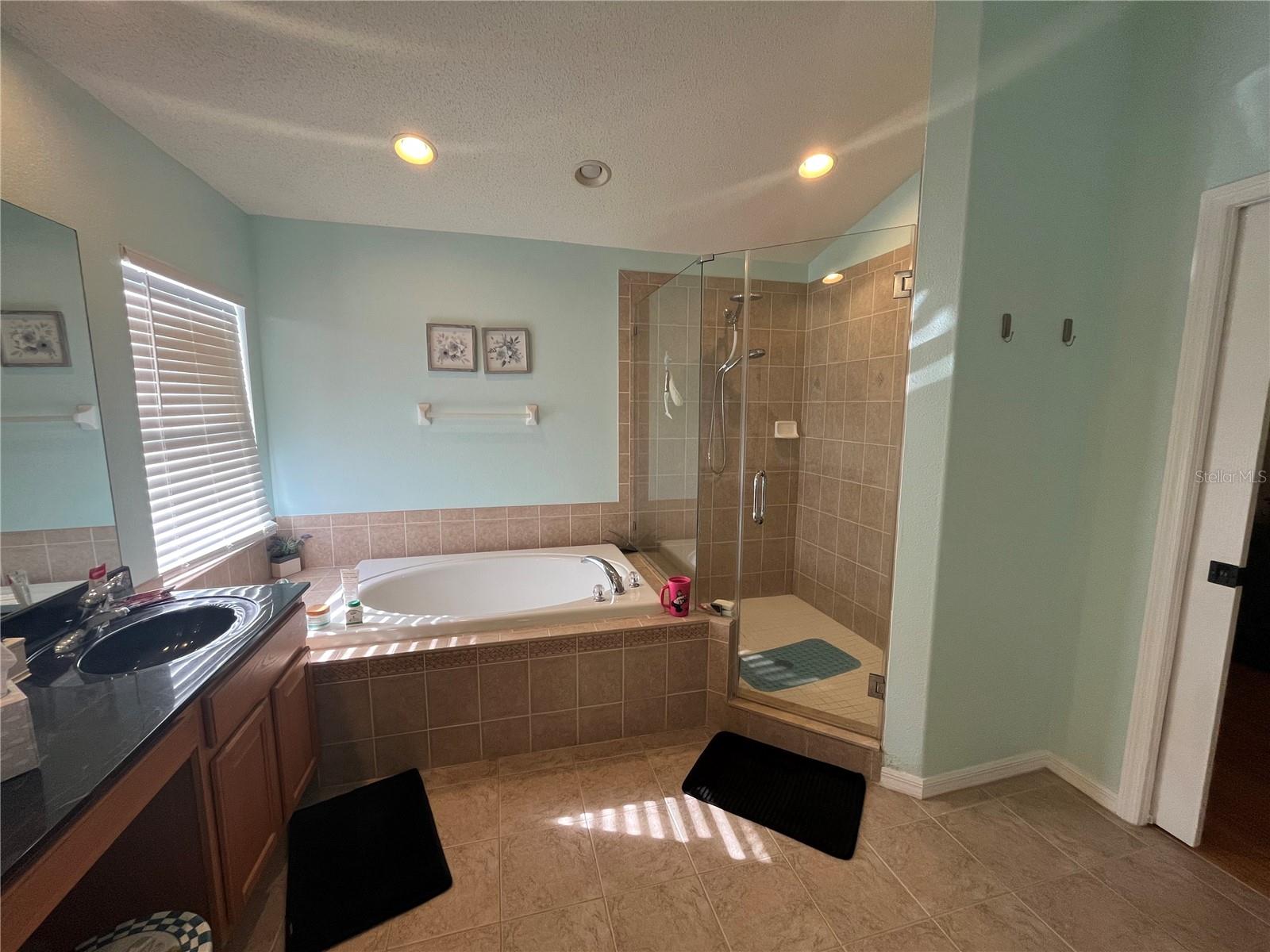 1914 OSWEGO DR — photo 26