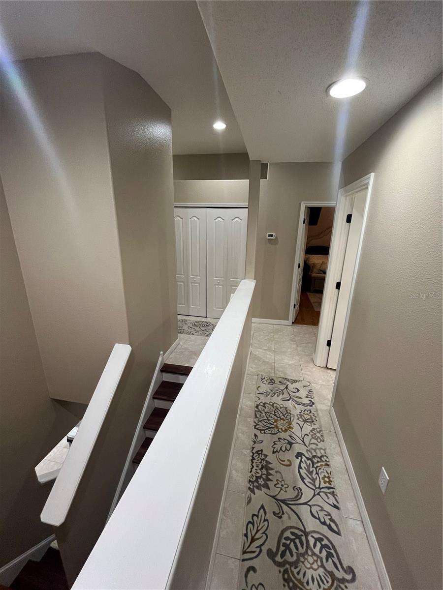 1914 OSWEGO DR — photo 18