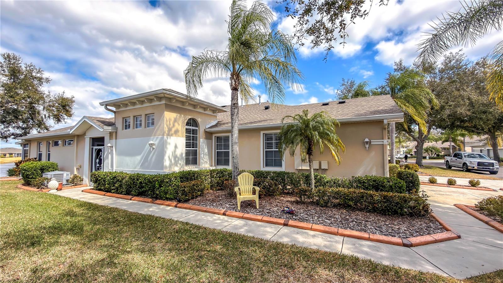 2069 SIFIELD GREENS WAY #102 — photo 4