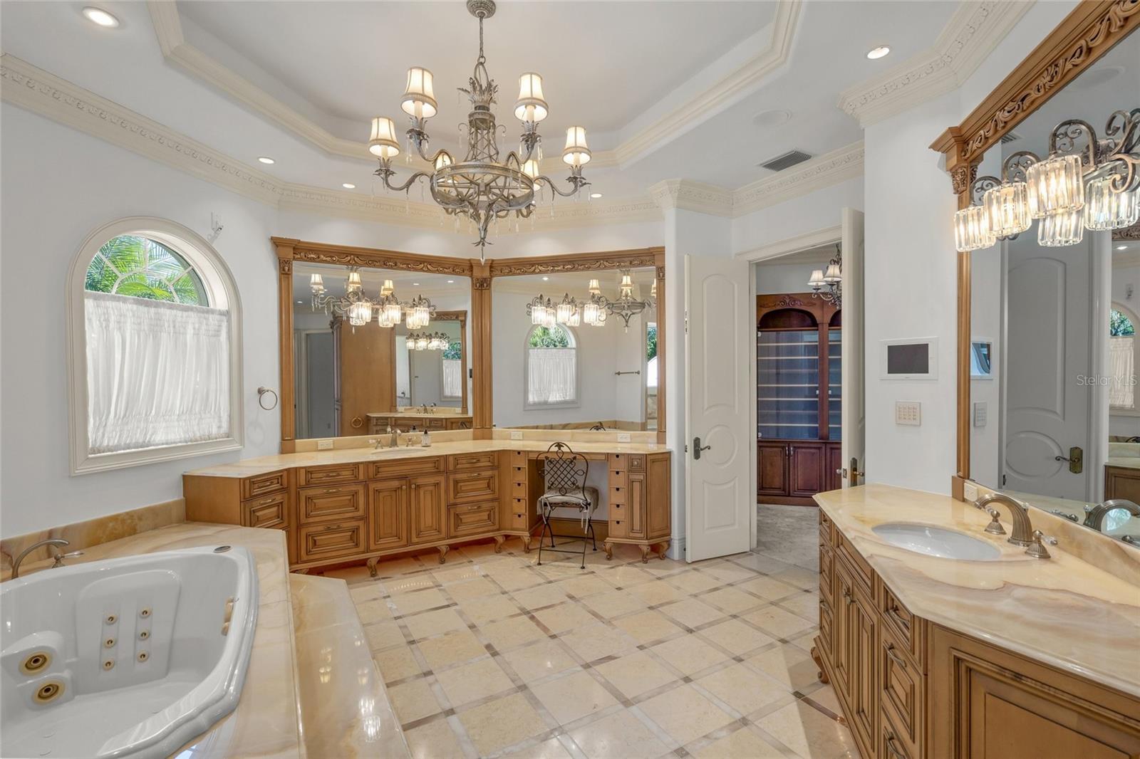 6702 CHANCERY PL — photo 15