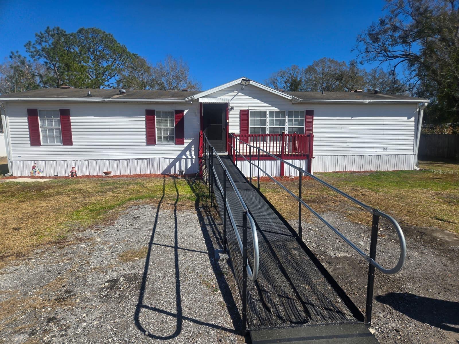 6106 MANGROVE DR — photo 3