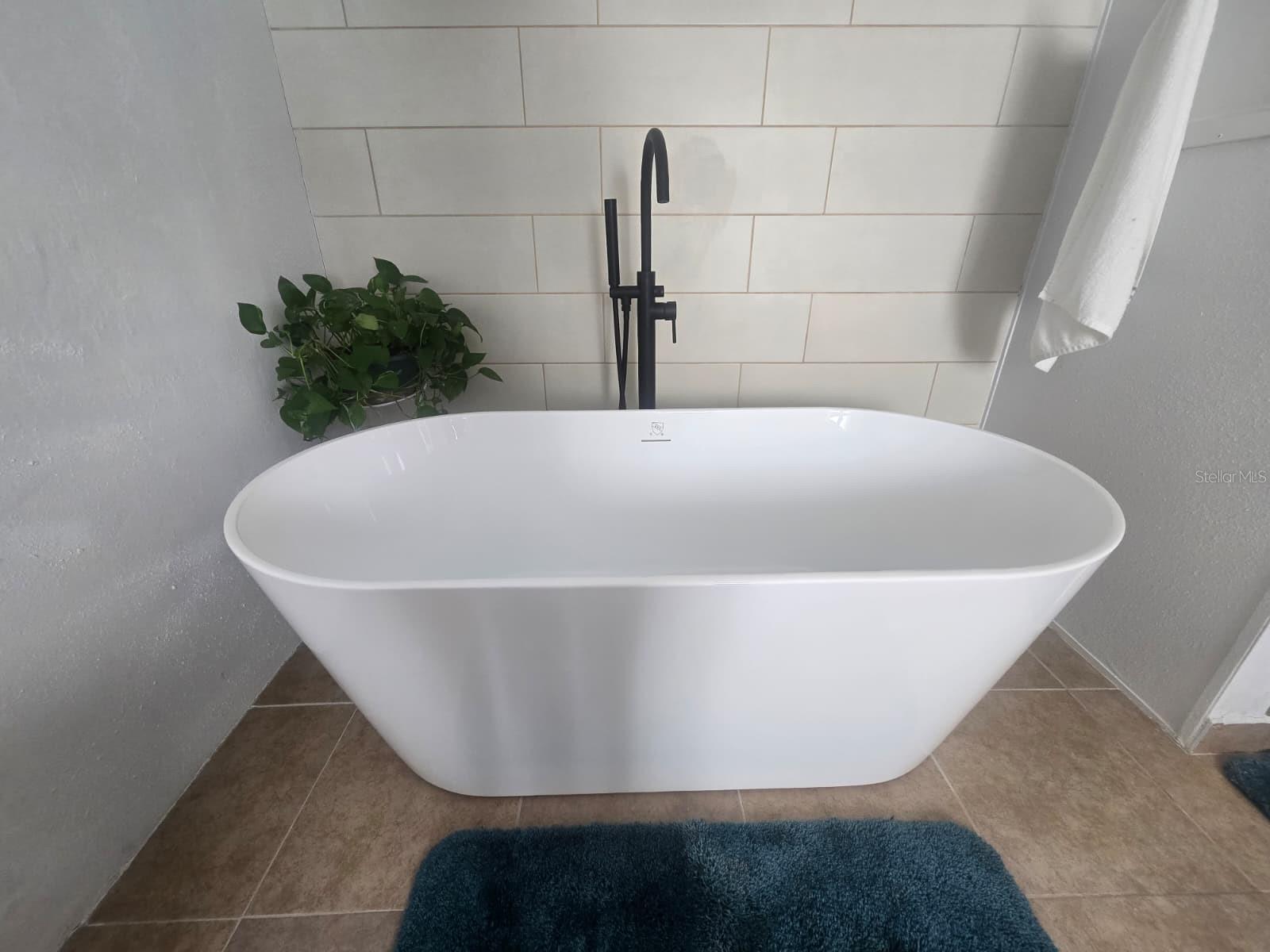 6106 MANGROVE DR — photo 46