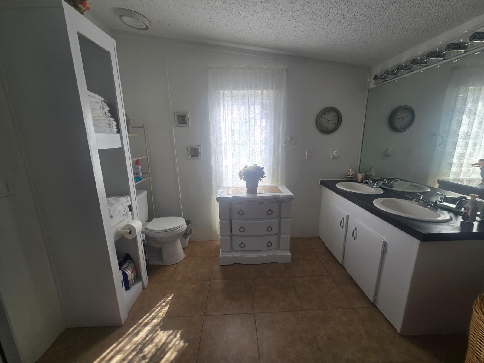 6106 MANGROVE DR — photo 42