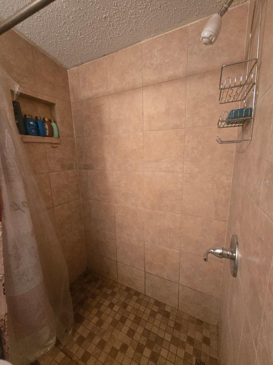 6106 MANGROVE DR — photo 32