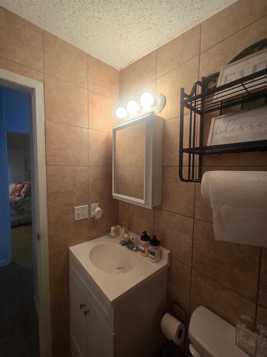 6106 MANGROVE DR — photo 33