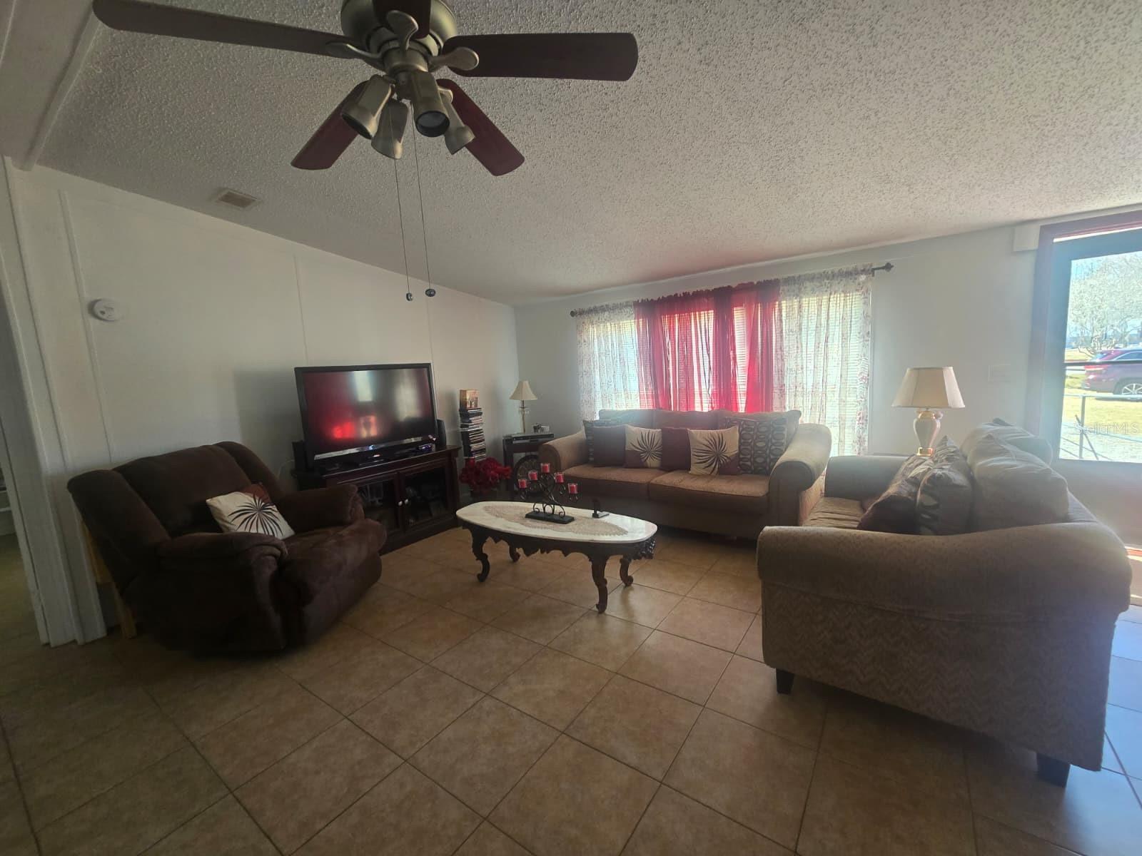 6106 MANGROVE DR — photo 12