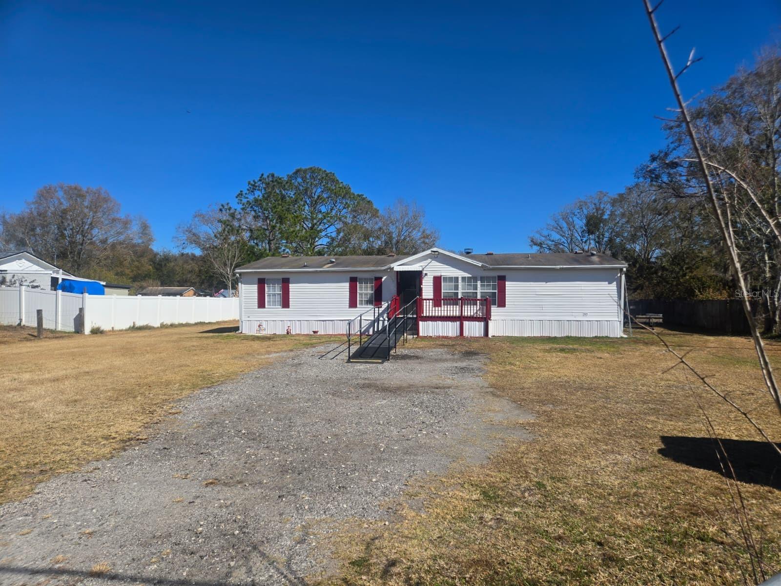 6106 MANGROVE DR — photo 2