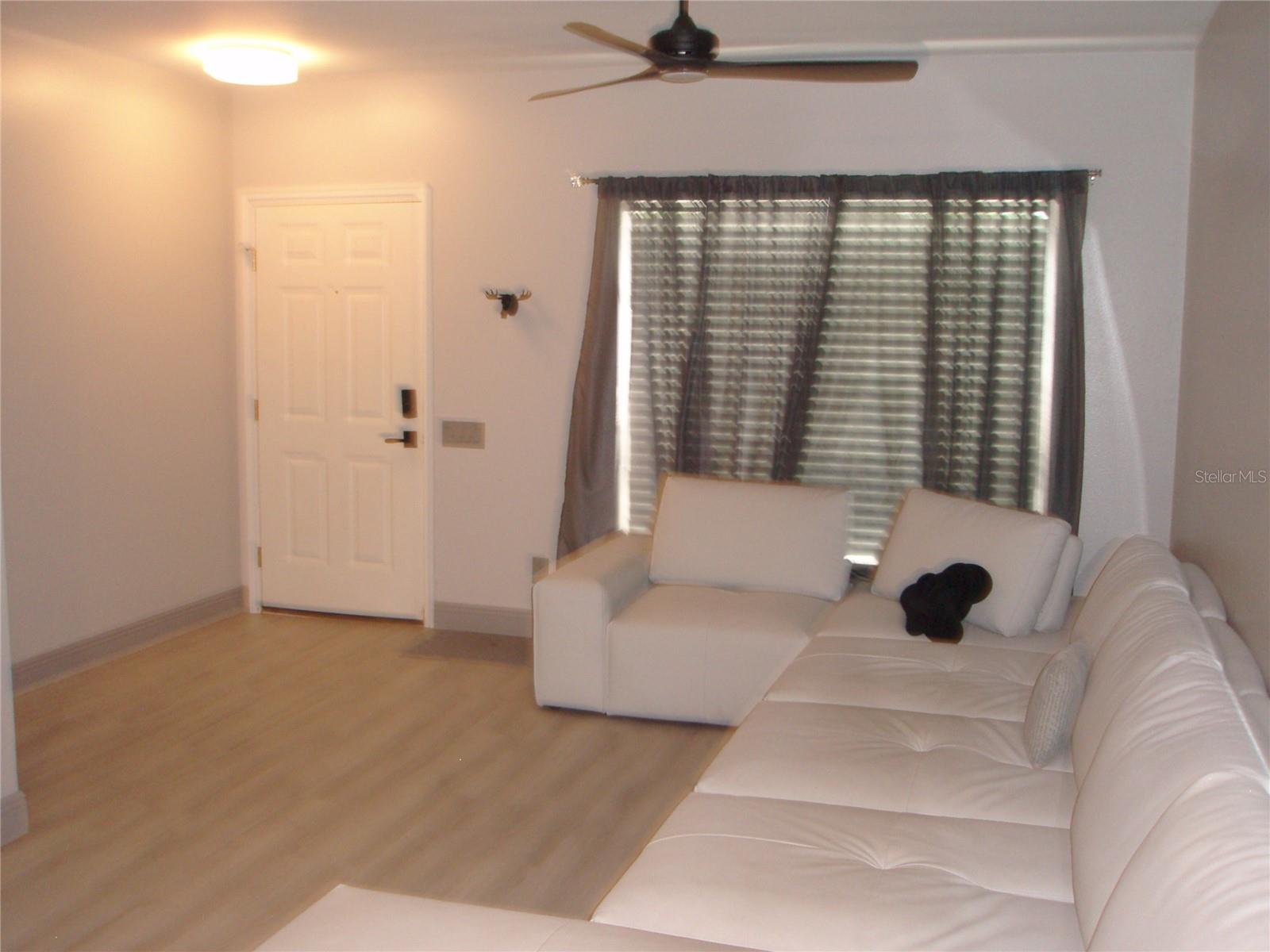6210 BAYSIDE KEY DR — photo 4
