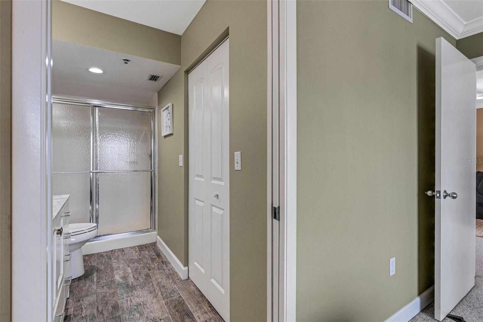 3980 IRONWOOD CIR #404 — photo 35
