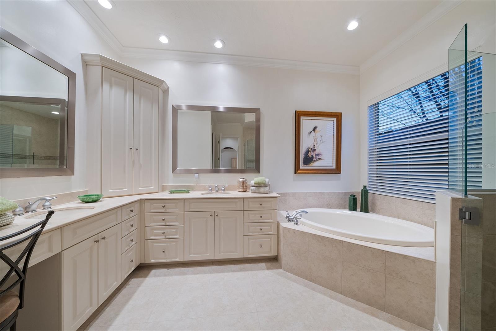 1752 GRANDE PARK DR — photo 28