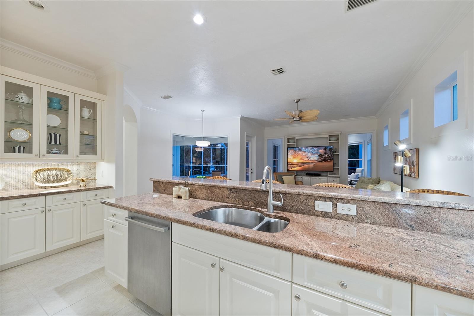 1752 GRANDE PARK DR — photo 23