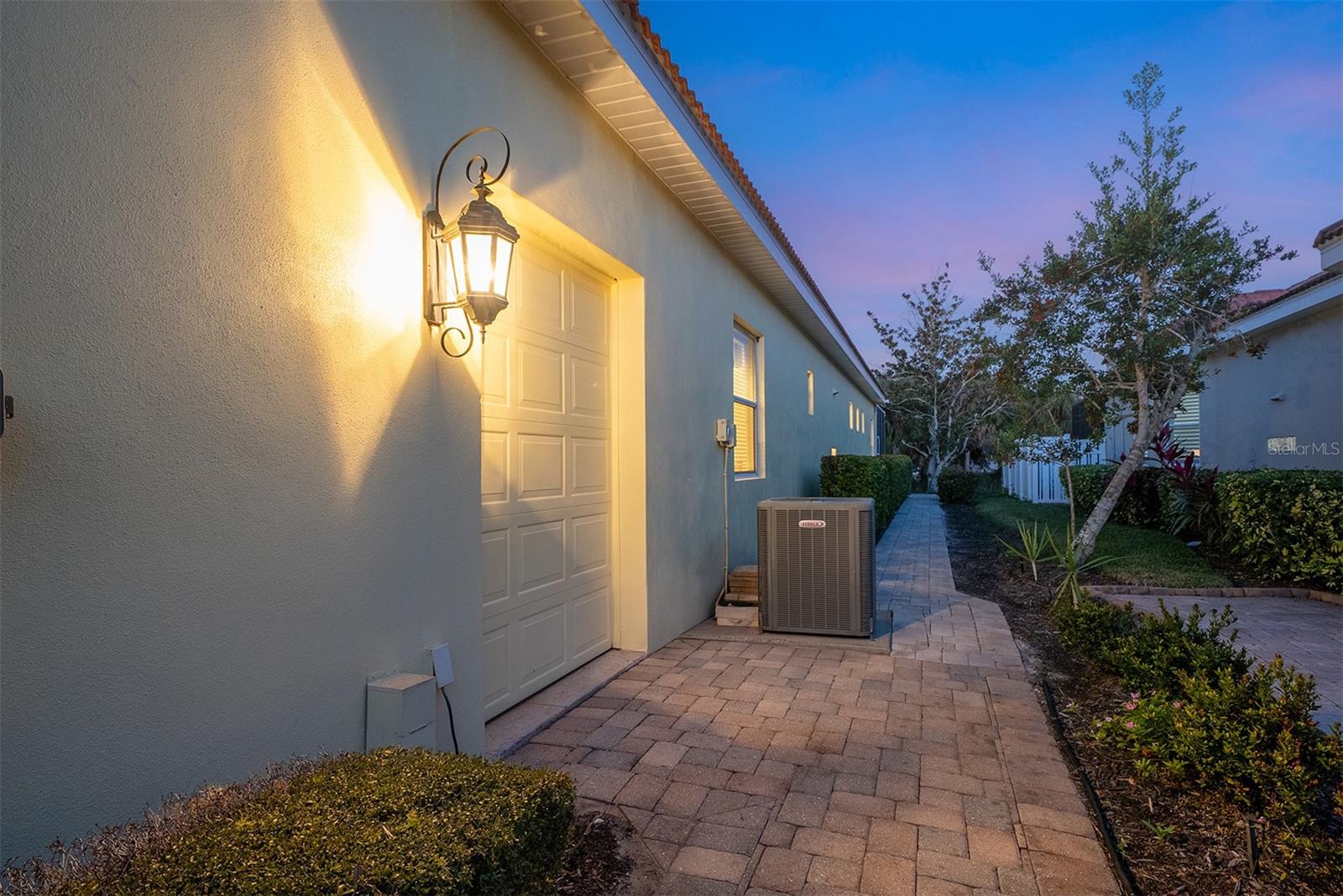 1752 GRANDE PARK DR — photo 45