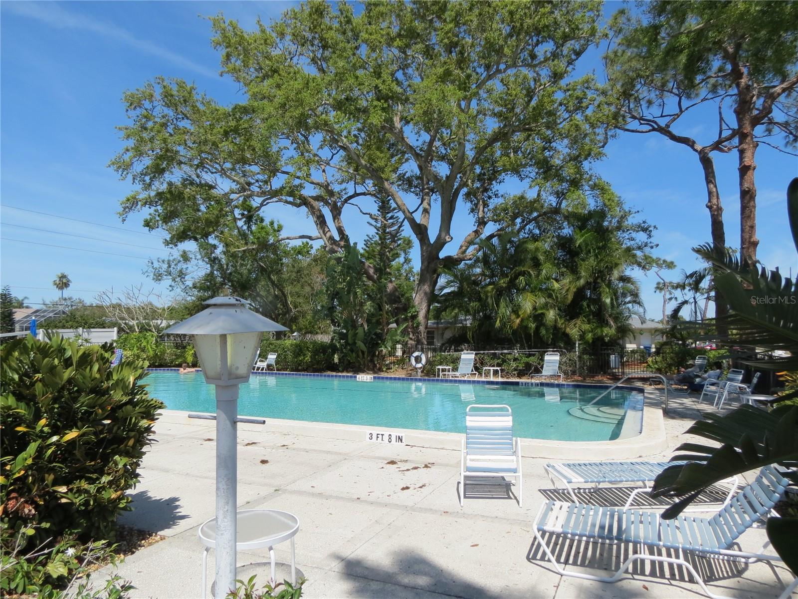 7193 W COUNTRY CLUB DR N #138 — photo 21