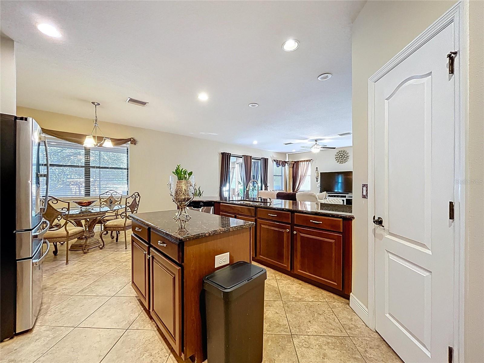 15246 ANGUILLA ISLE AVE — photo 29