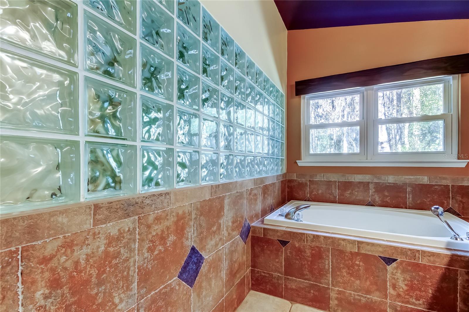 1795 BAYHILL DR — photo 32