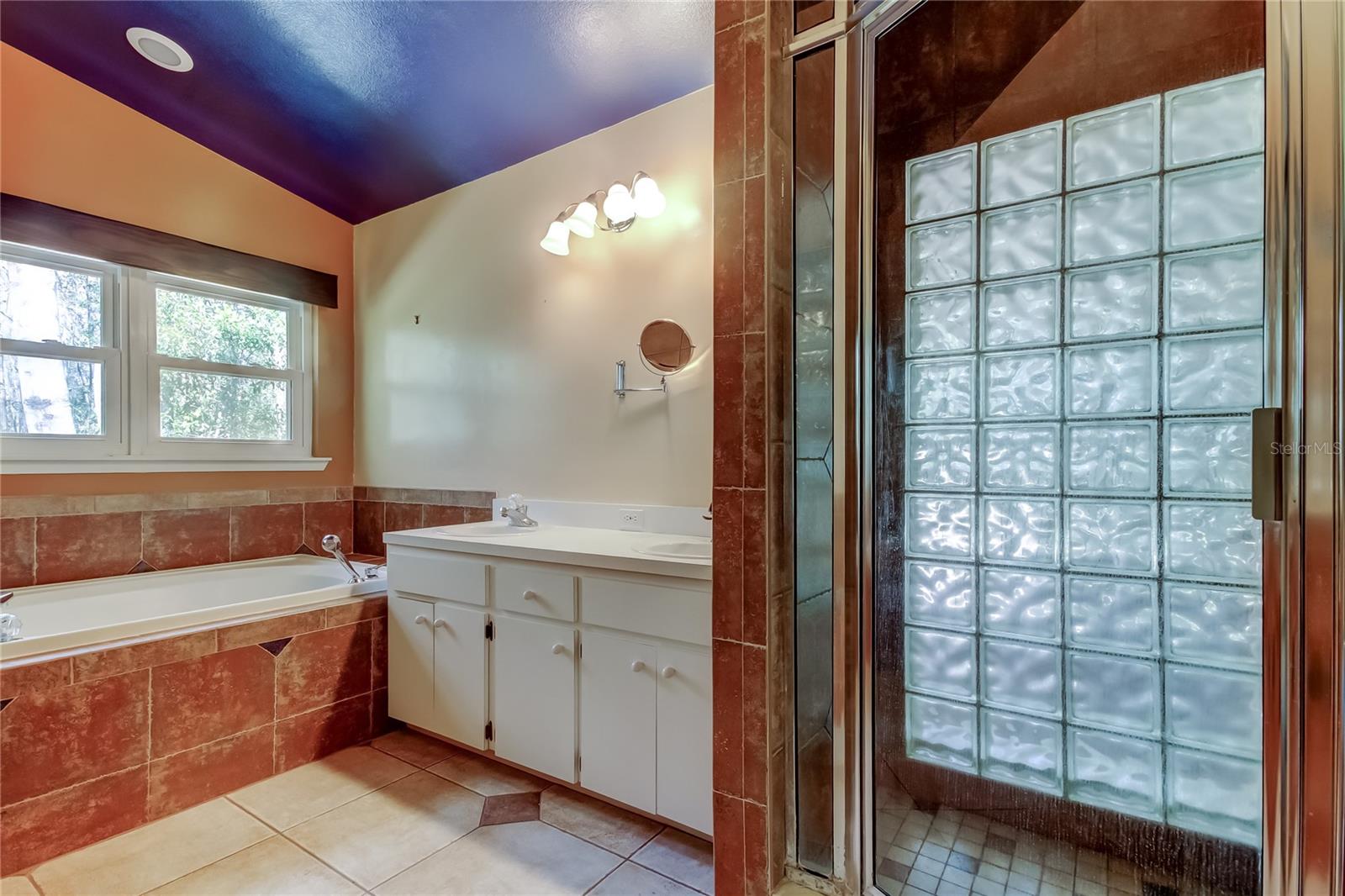 1795 BAYHILL DR — photo 31