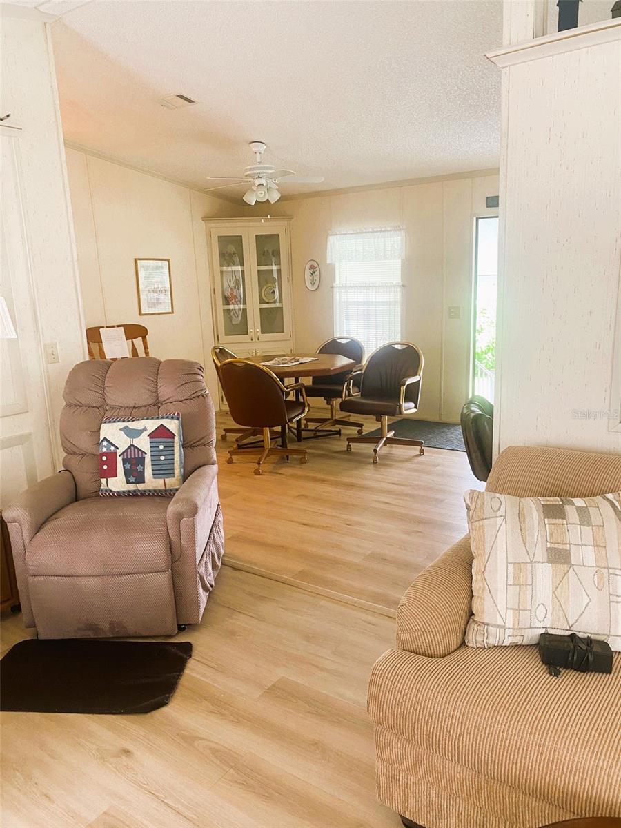 38210 WILLIAMS AIRE ST — photo 15