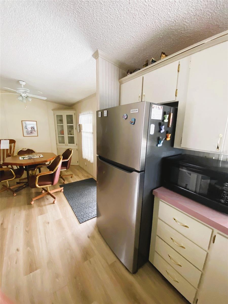 38210 WILLIAMS AIRE ST — photo 12
