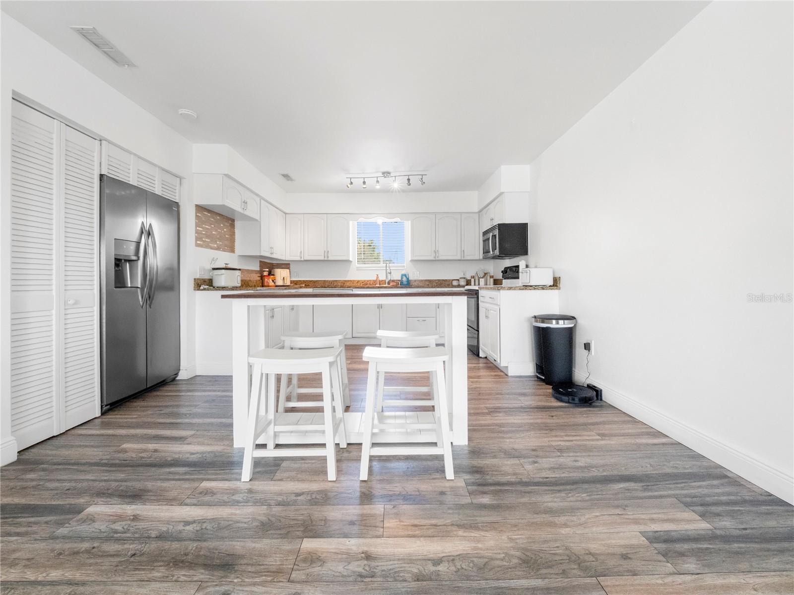 4036 CORTEZ DR #D — photo 5