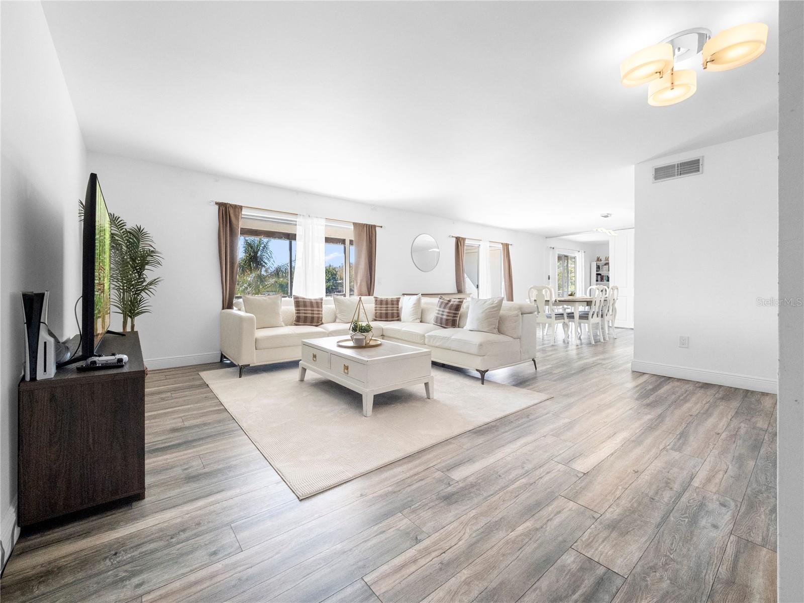 4036 CORTEZ DR #D — photo 3