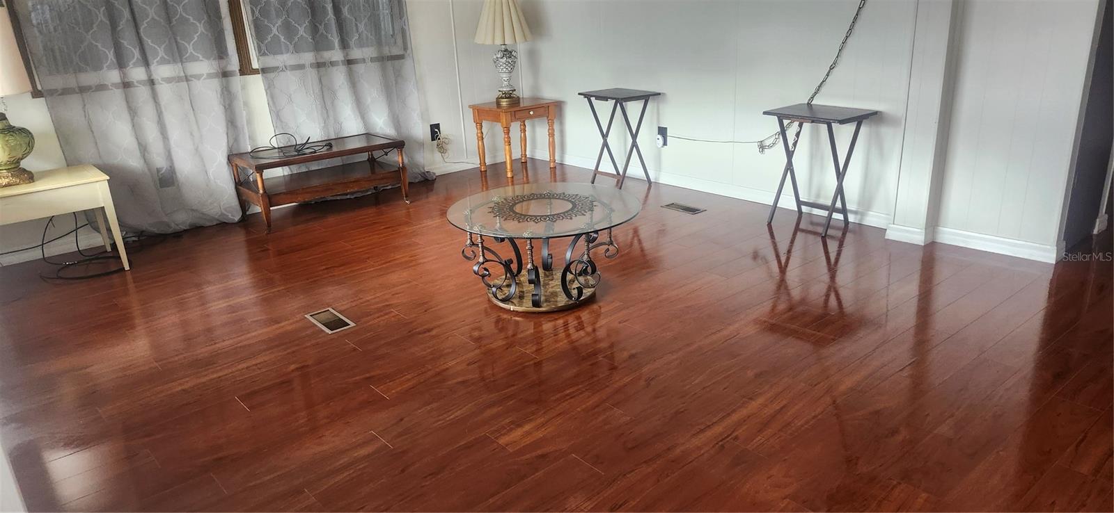 3229 TIKI DR — photo 3