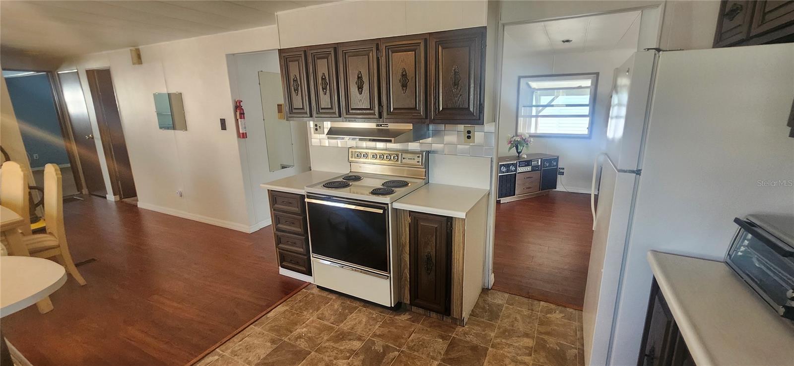 3229 TIKI DR — photo 5