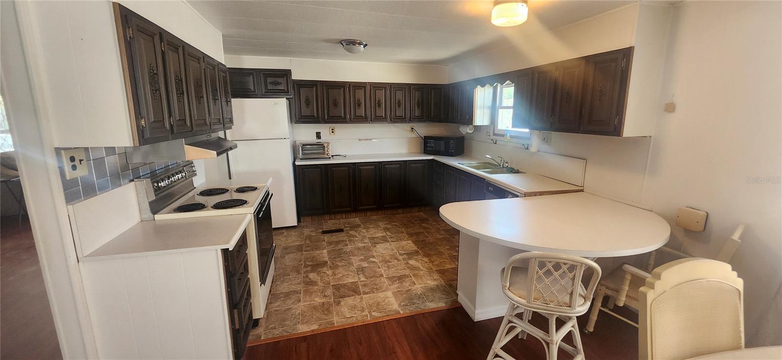 3229 TIKI DR — photo 6