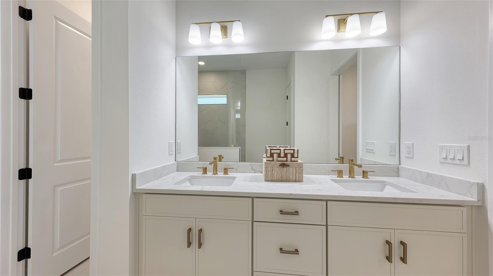 721 ANEGADA LN — photo 32