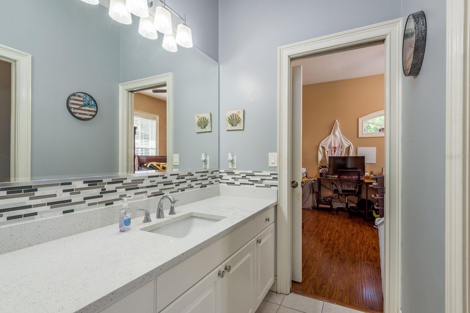 6207 CLAIRE DE LUNE CT — photo 40