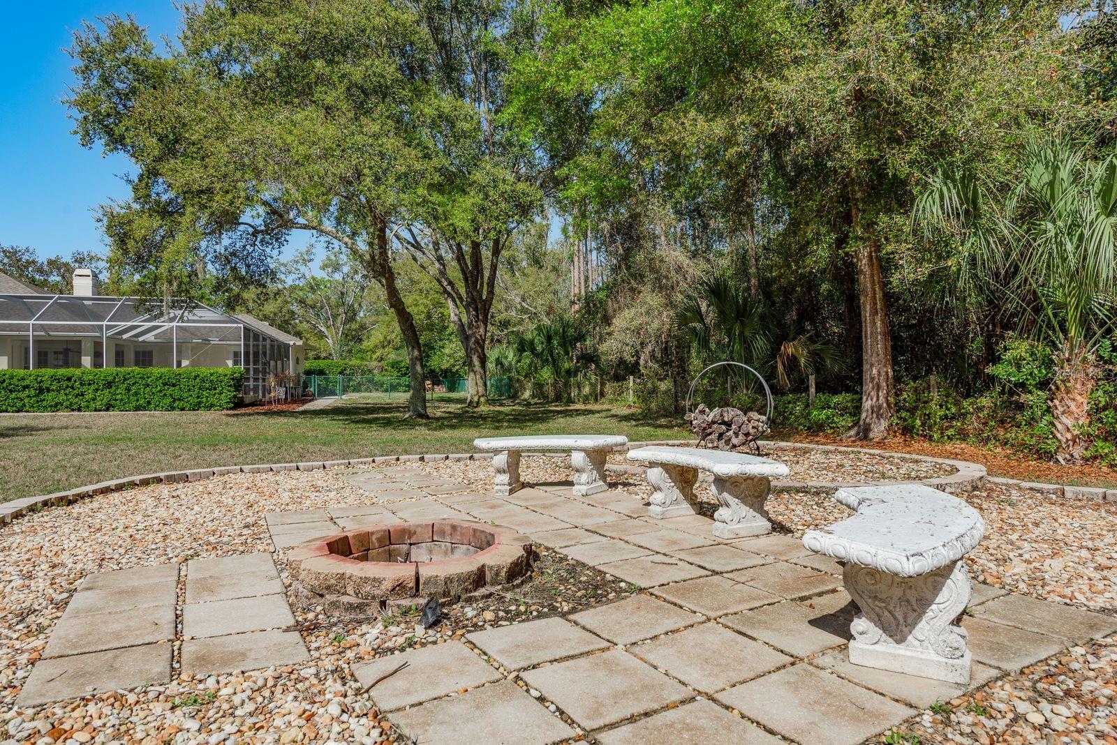 6207 CLAIRE DE LUNE CT — photo 65