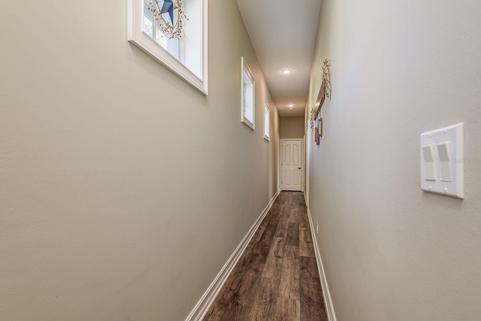 6207 CLAIRE DE LUNE CT — photo 45