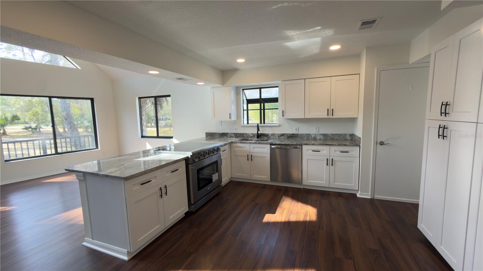8140 PIMLICO PL — photo 8
