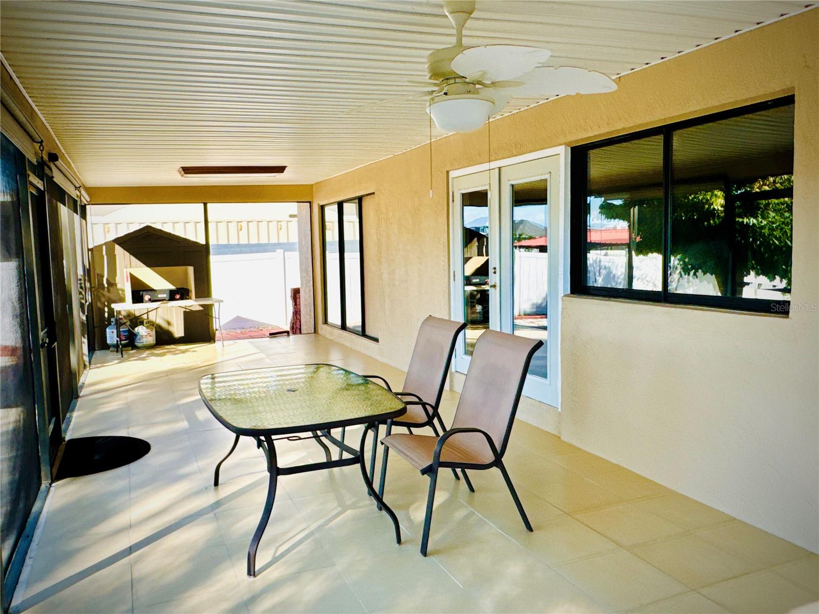 6512 MANILA PALM WAY — photo 32
