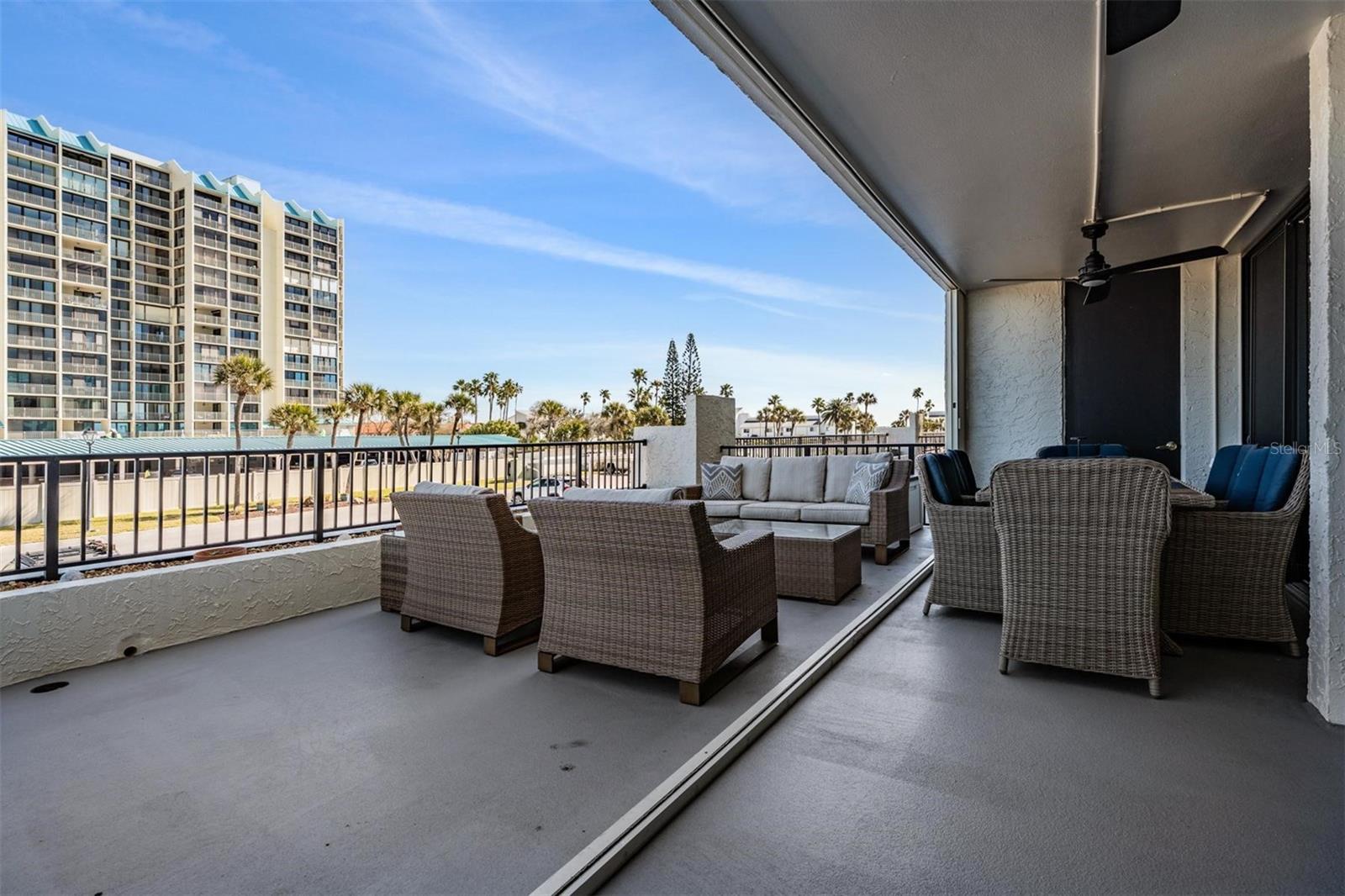 1400 GULF BLVD #109 — photo 36