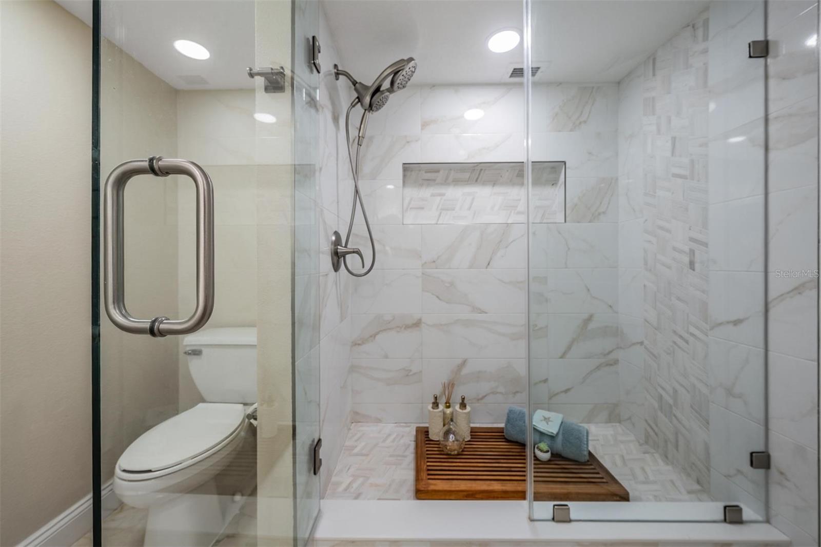 1400 GULF BLVD #109 — photo 27