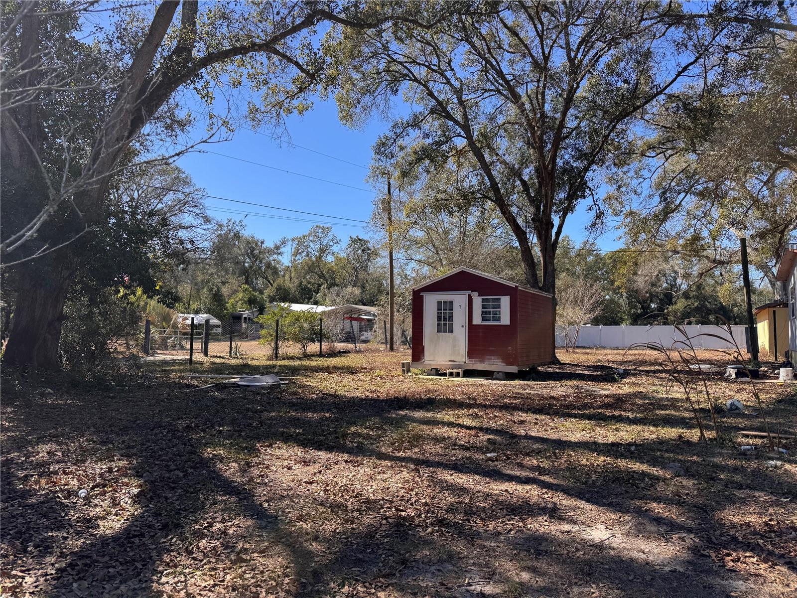 7647 SHANNON LN — photo 29