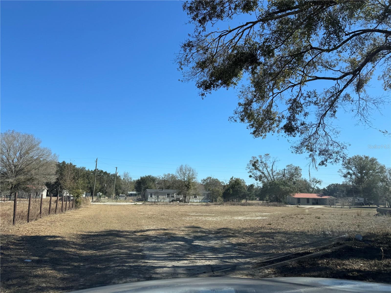 7647 SHANNON LN — photo 14
