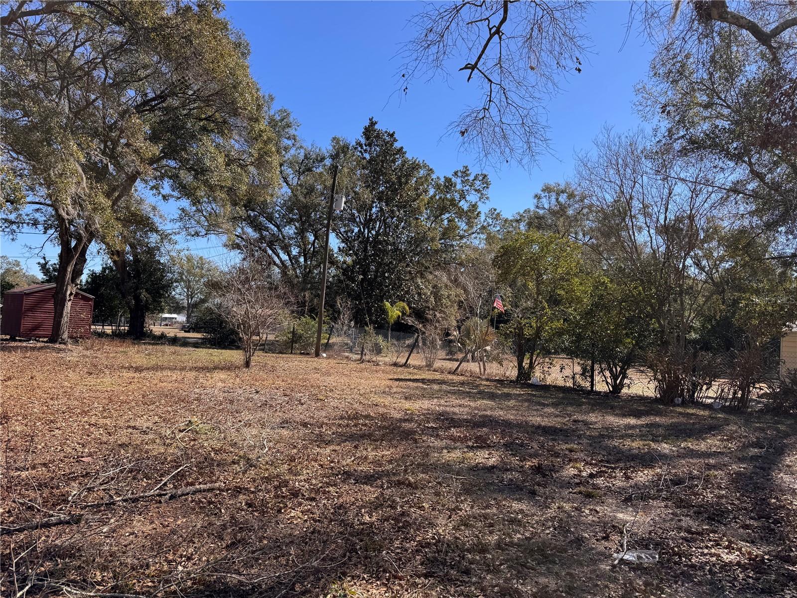7647 SHANNON LN — photo 22