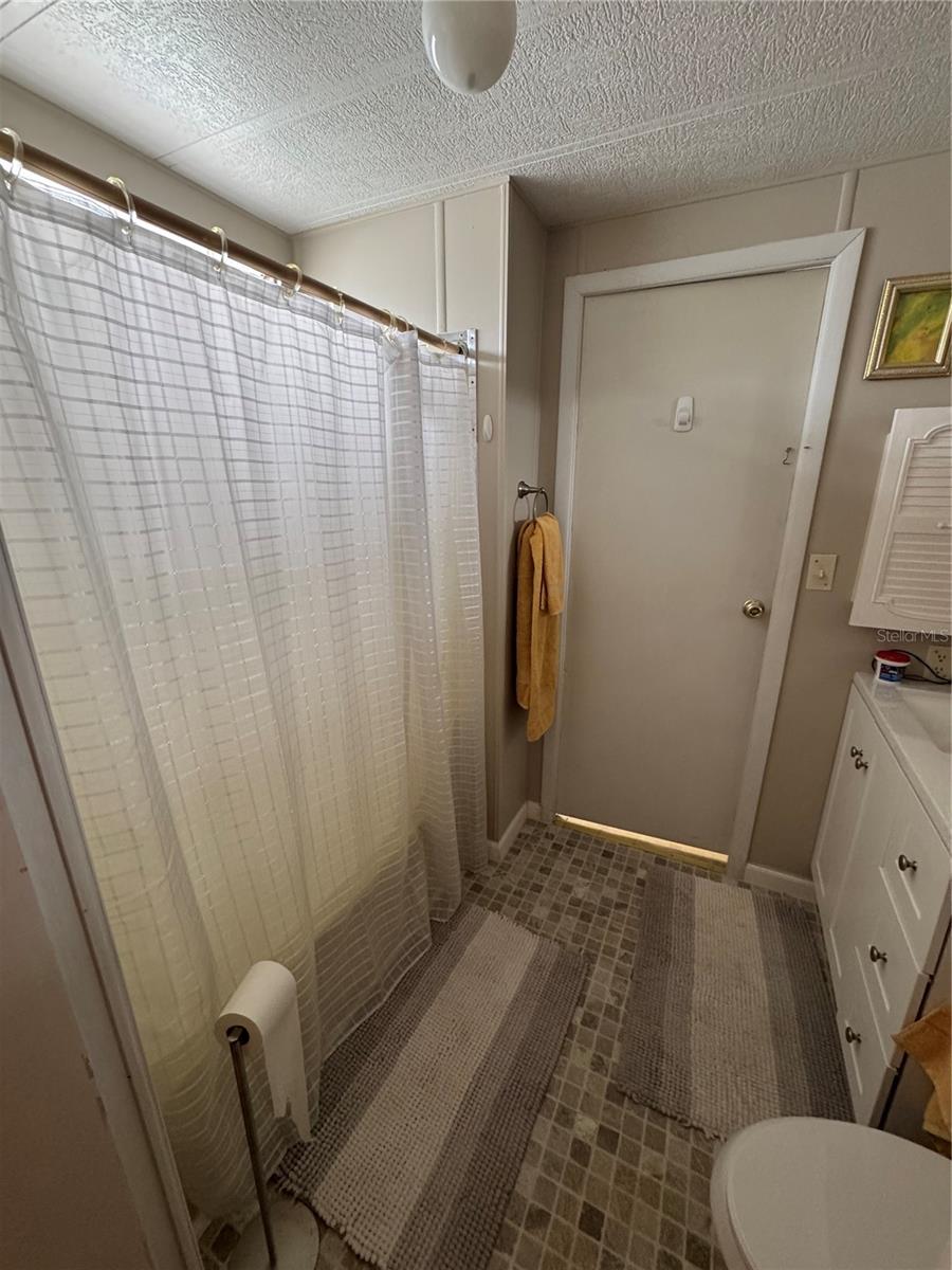 6 LAFITTE DR — photo 16