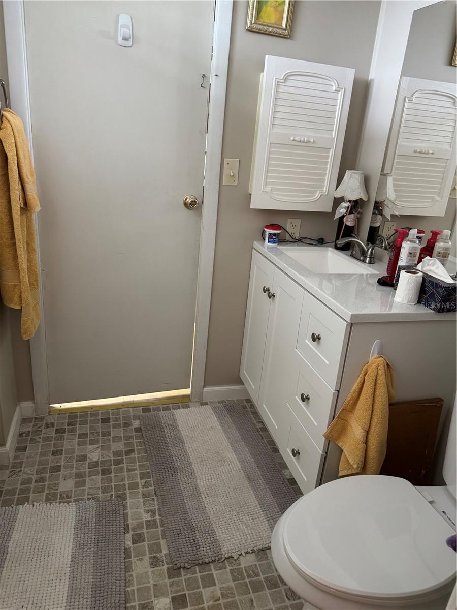 6 LAFITTE DR — photo 15