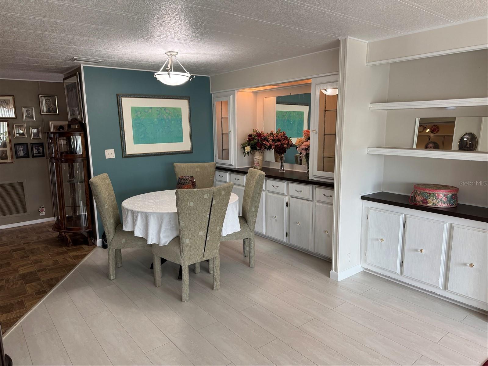 6 LAFITTE DR — photo 4