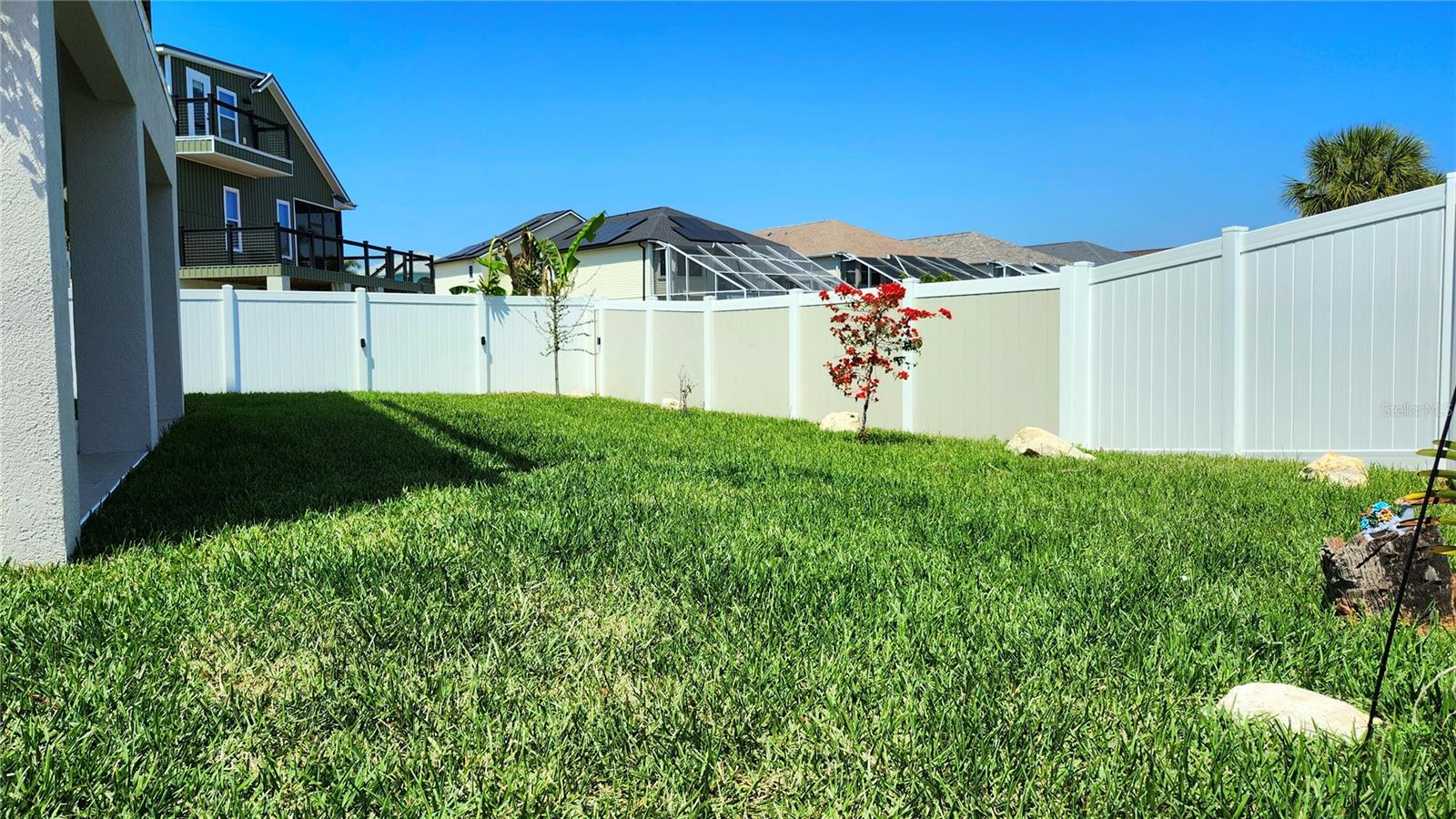 5324 JOBETH DR — photo 34
