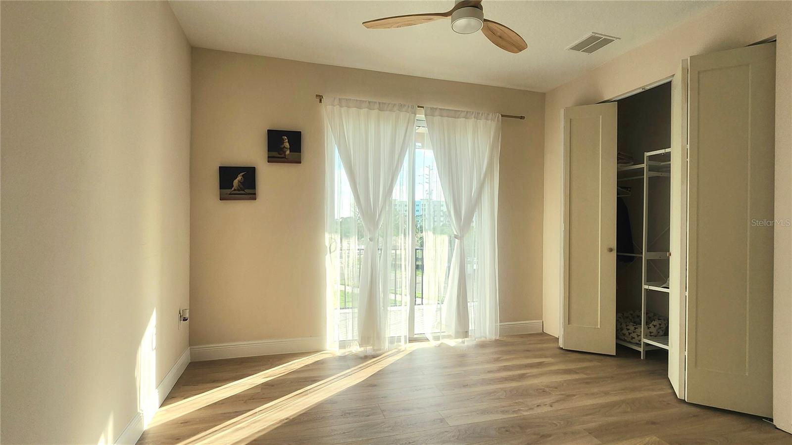 5324 JOBETH DR — photo 27