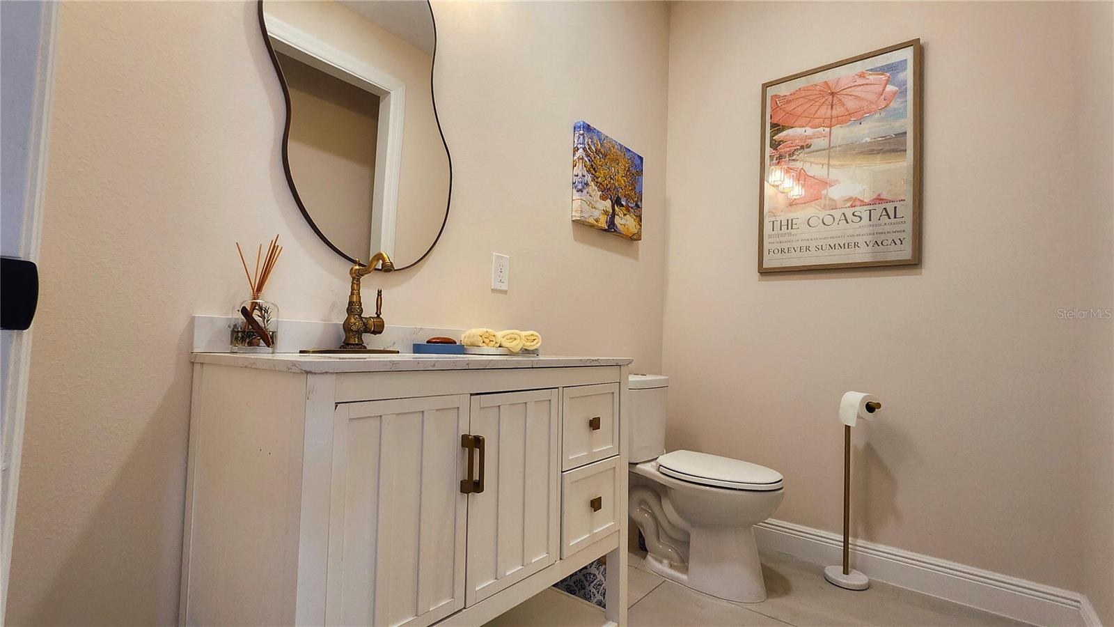 5324 JOBETH DR — photo 23