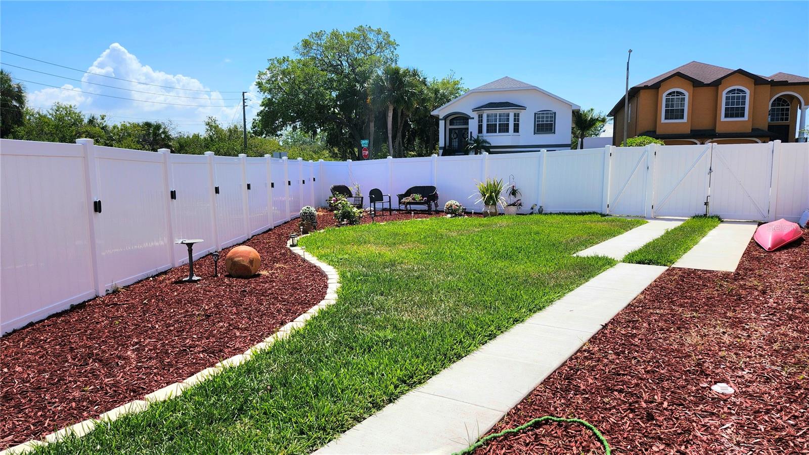 5324 JOBETH DR — photo 35